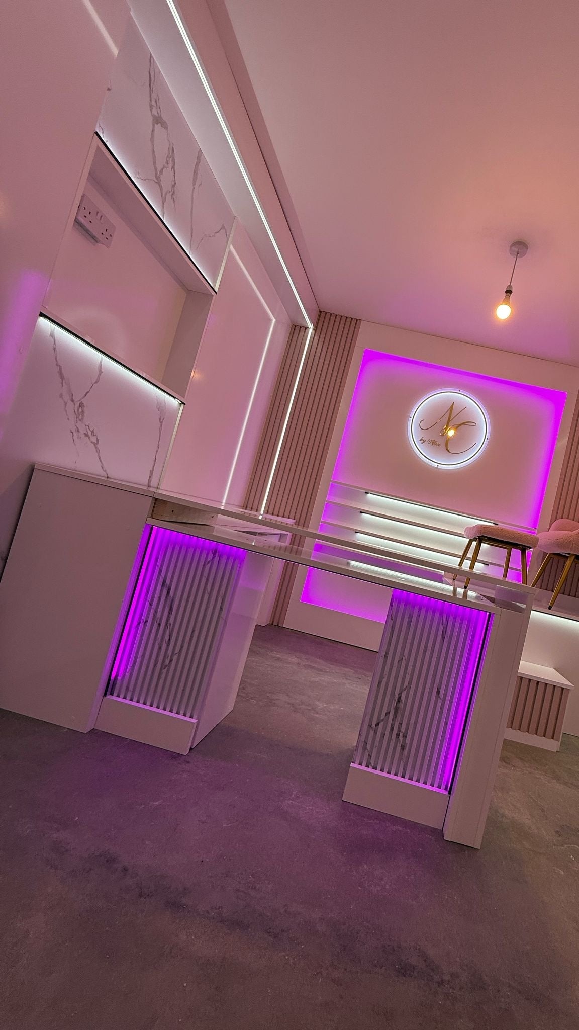 Pure White Marble - Deep Small Fluted