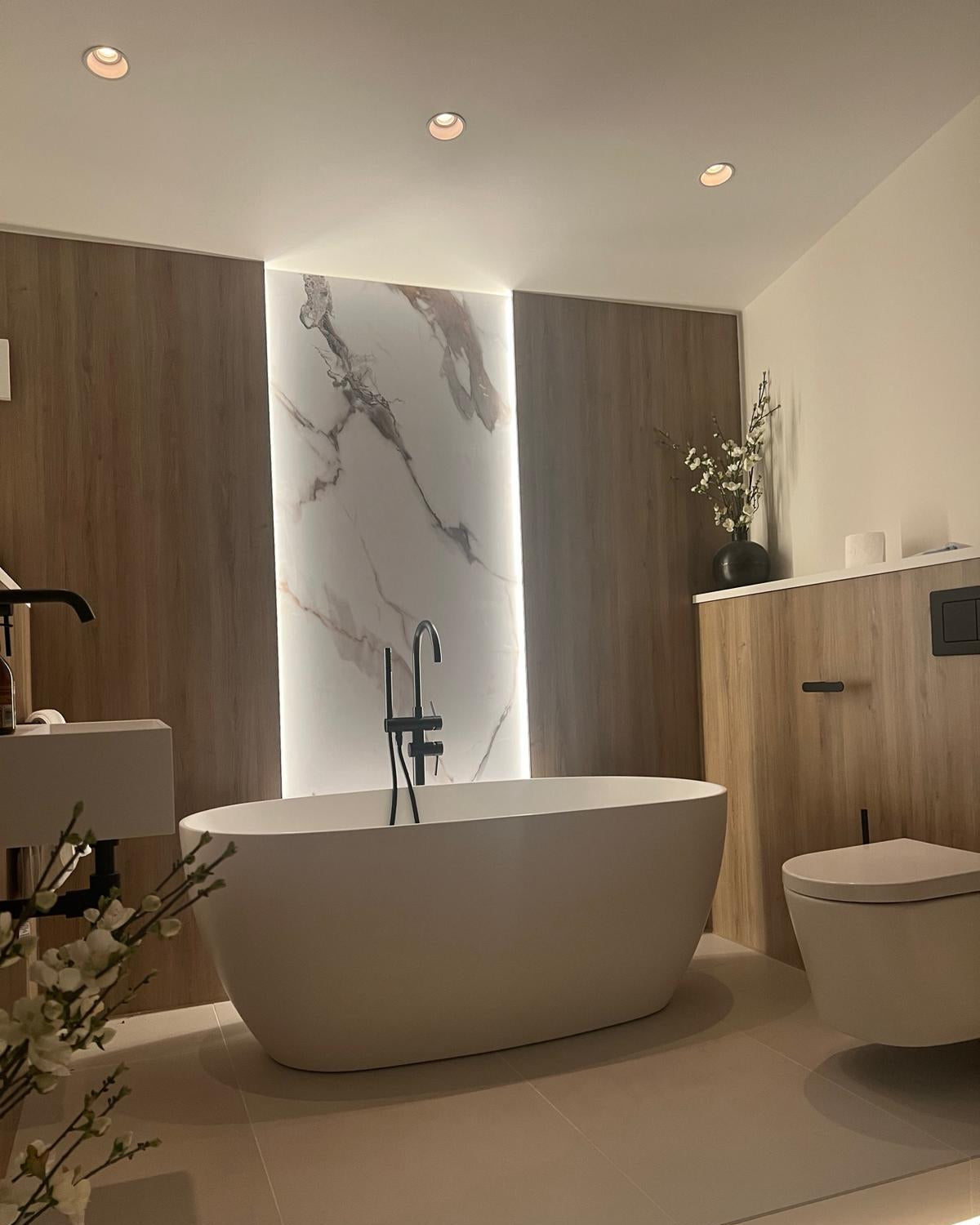 Carrara Marble - 5021