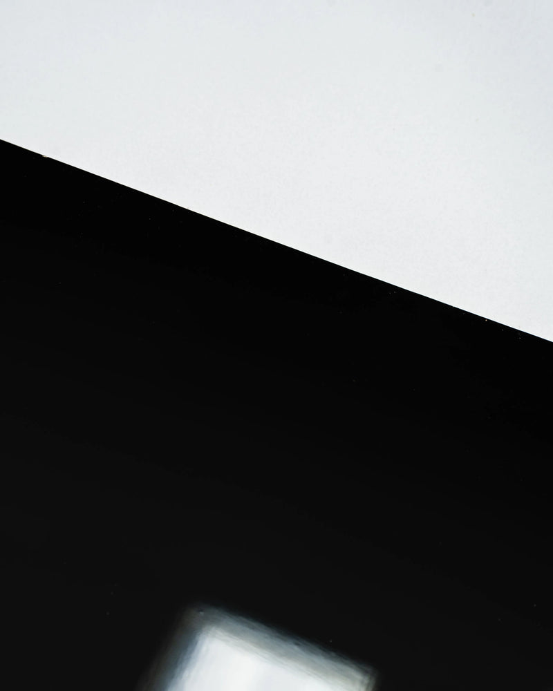 Black Mirrored Metal - Flat Panel