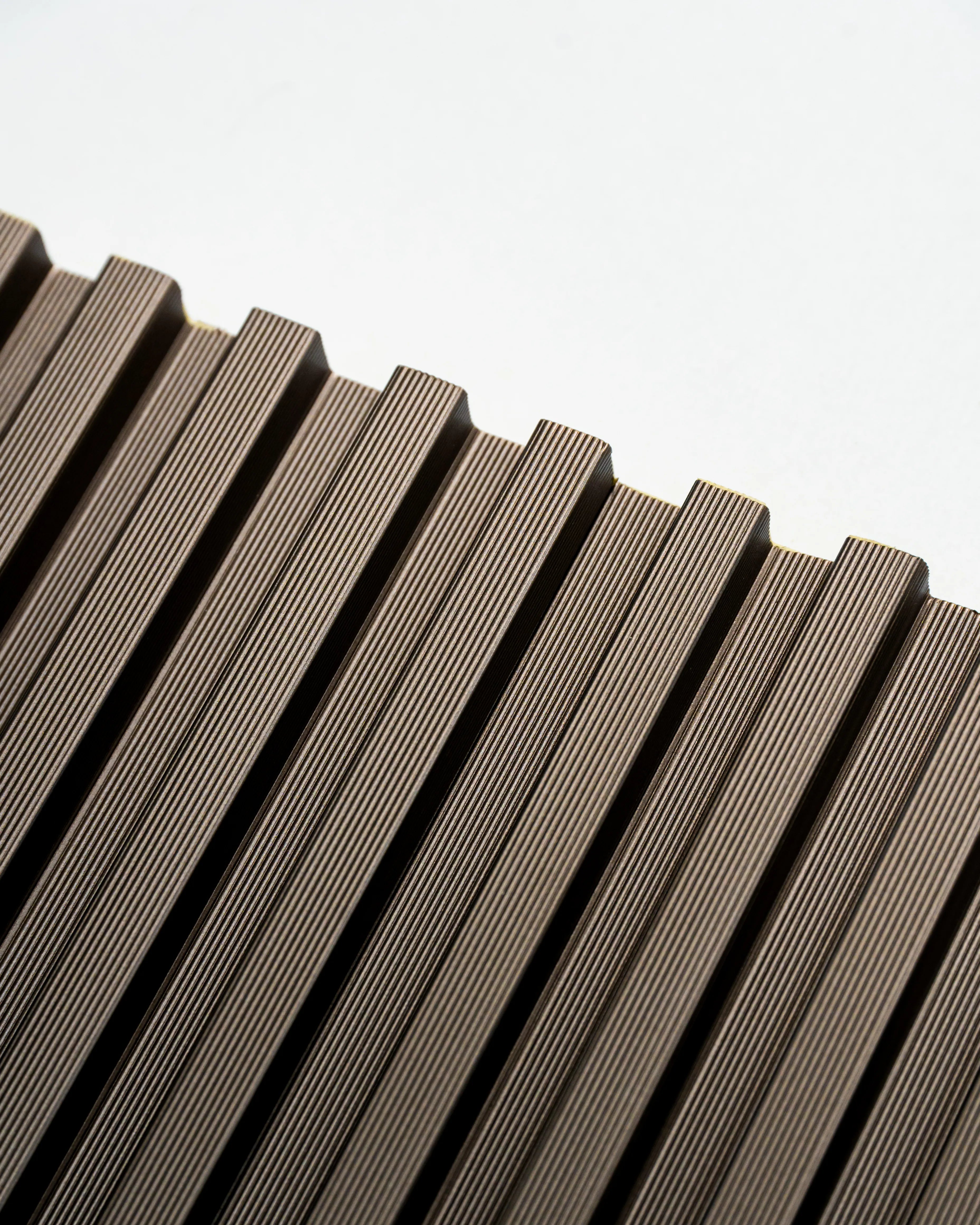Striped Pale Taupe - Deep Small Fluted