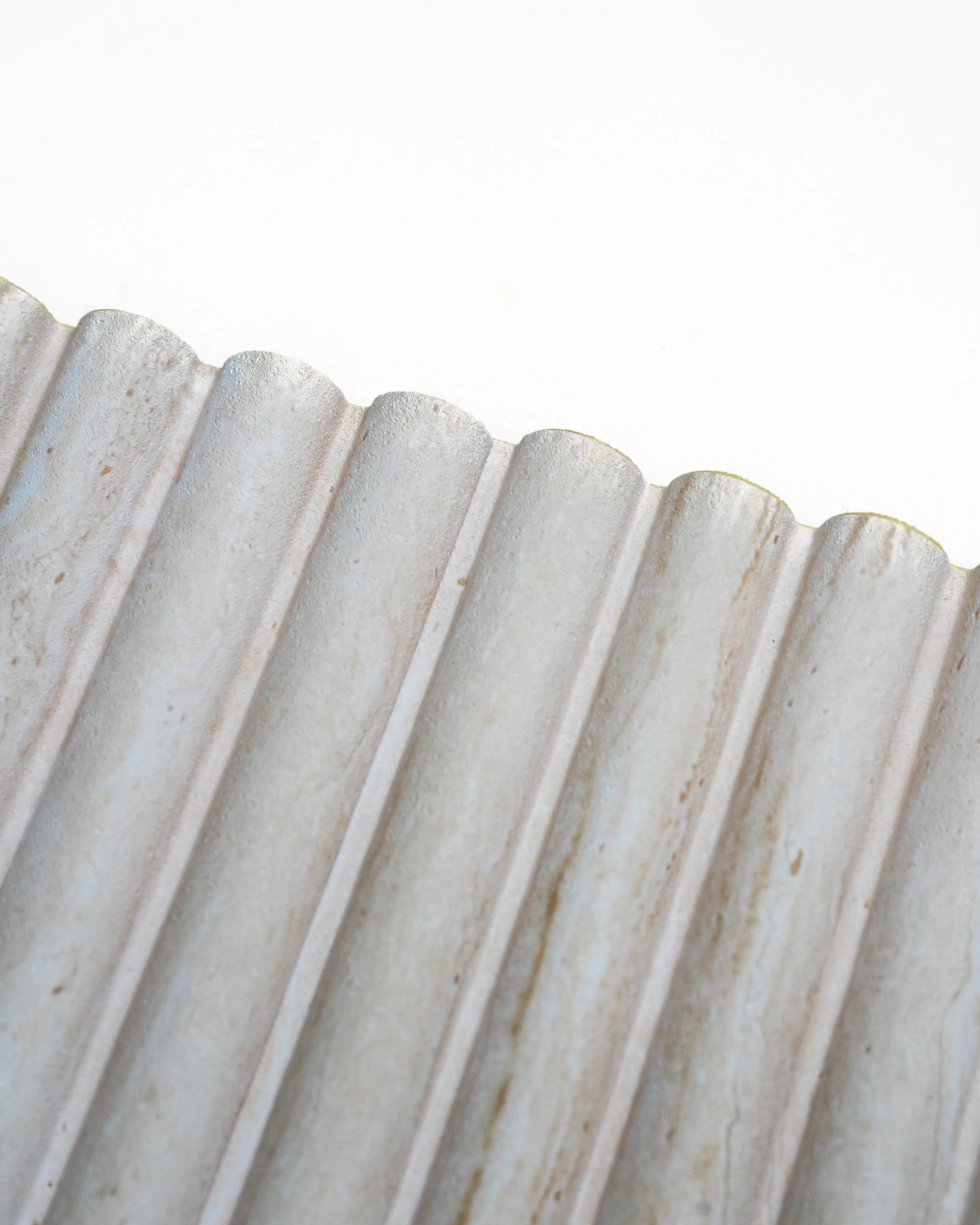 Washed Travertine - Arc Fluted